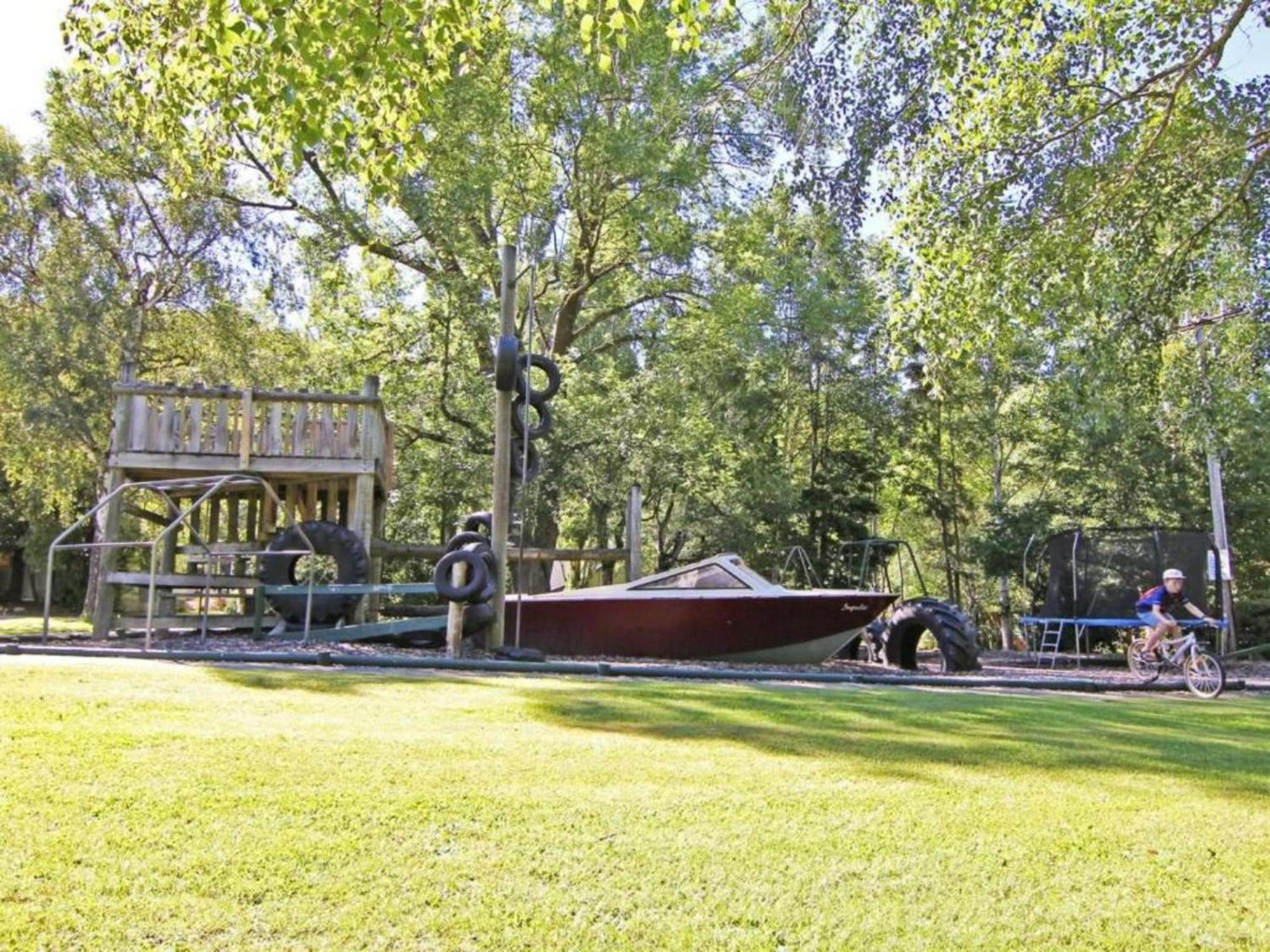Alpine Adventure Holiday Park Hanmer Springs Exterior photo
