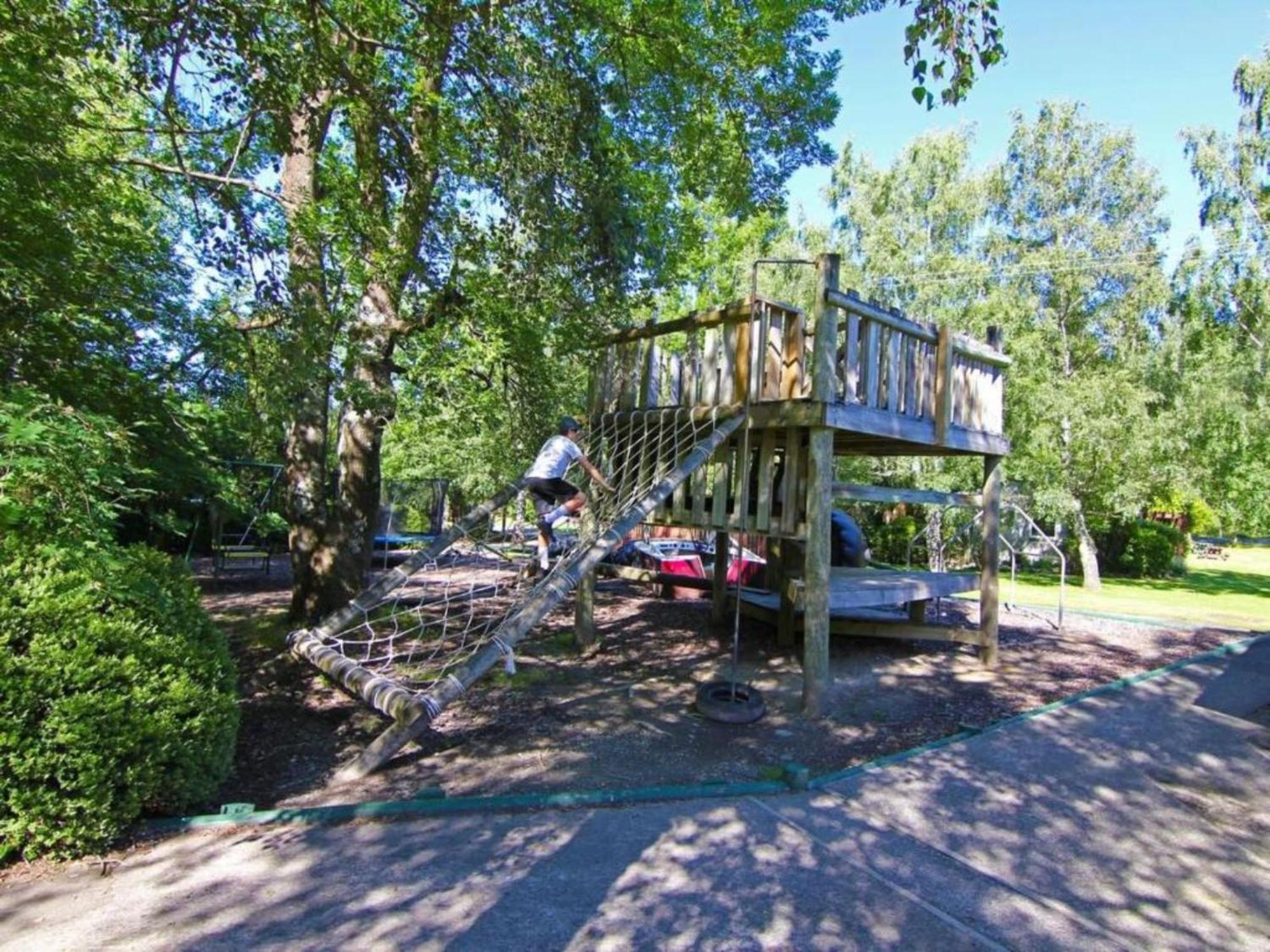 Alpine Adventure Holiday Park Hanmer Springs Exterior photo
