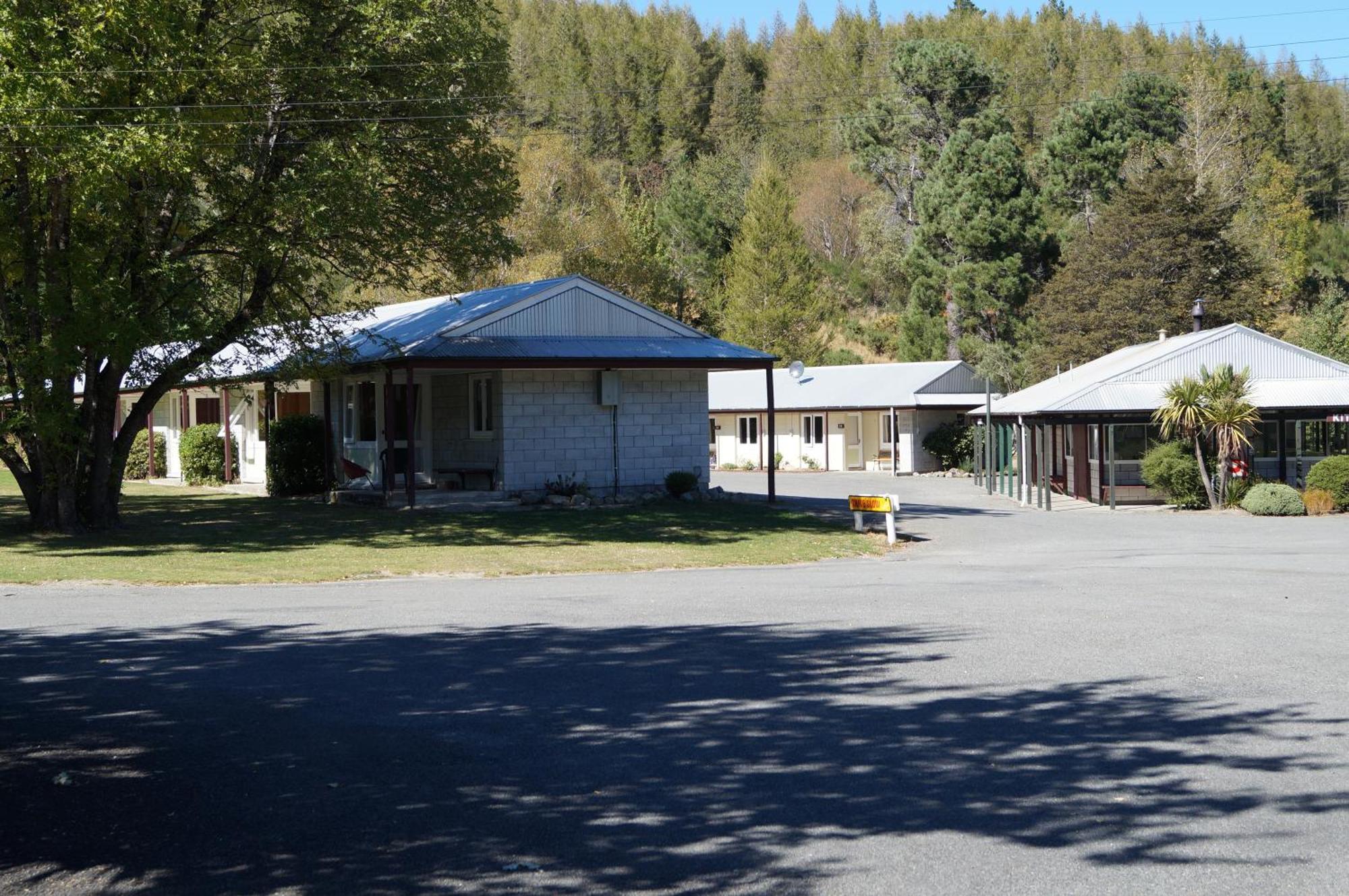 Alpine Adventure Holiday Park Hanmer Springs Exterior photo