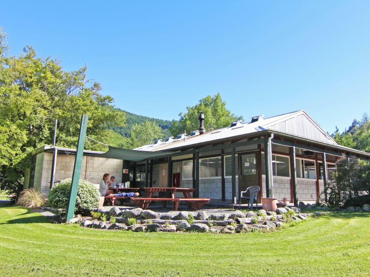 Alpine Adventure Holiday Park Hanmer Springs Exterior photo
